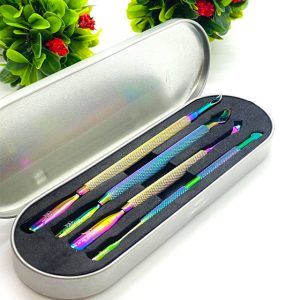 Професионален комплект избутвачи за кожички в метална кутия Nail Cocktail Boutique