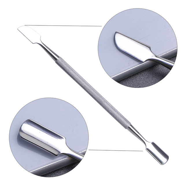 dvustranen-izbutvach-za-kozhichki-s-nakrajnik-instrument-za-manikyur-i-pedikyur