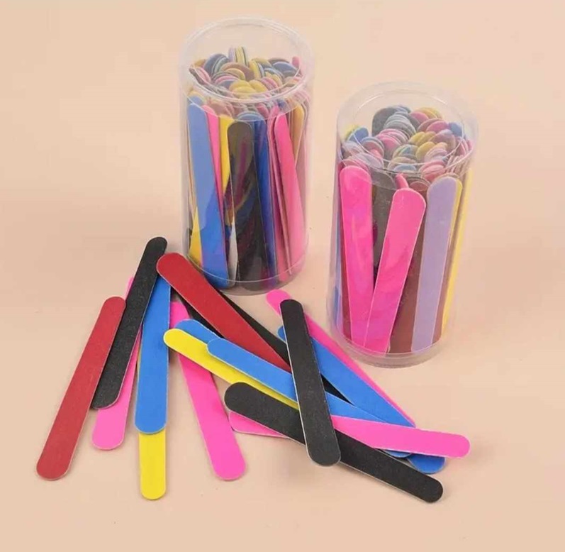 mini-pili-v-kutiika-80br-120-grit Мини пили за нокти в кутийка 80 броя 120 grit